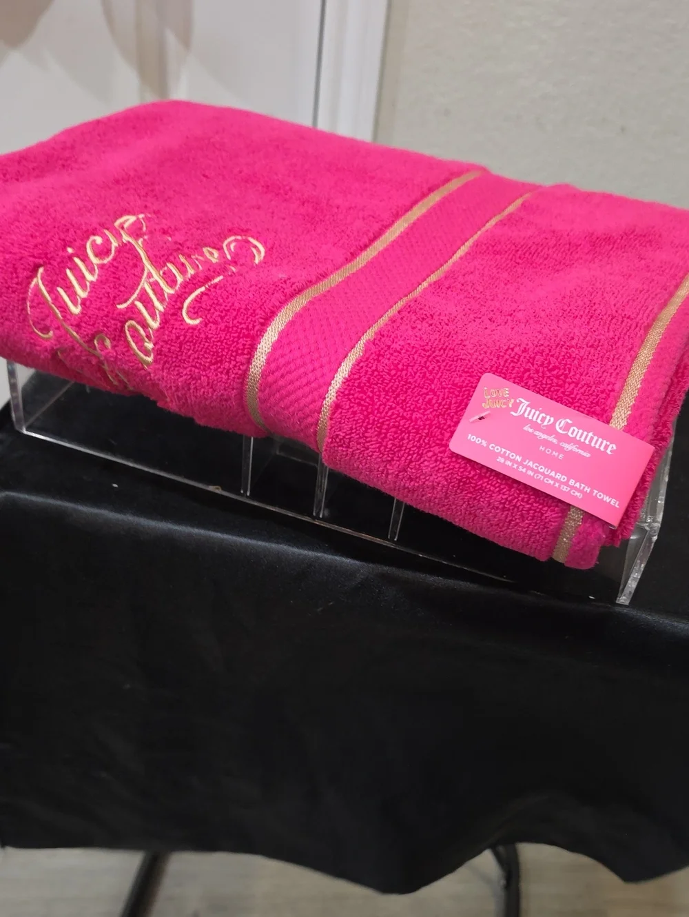 Juicy Couture Home Gold Embrodried Signature Logo Stripes Oversized Bath Towel
